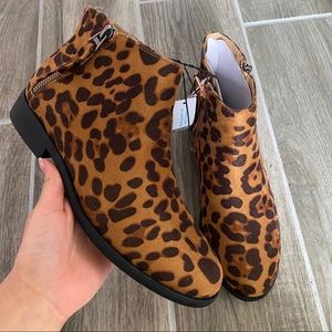 SOLD 🚫